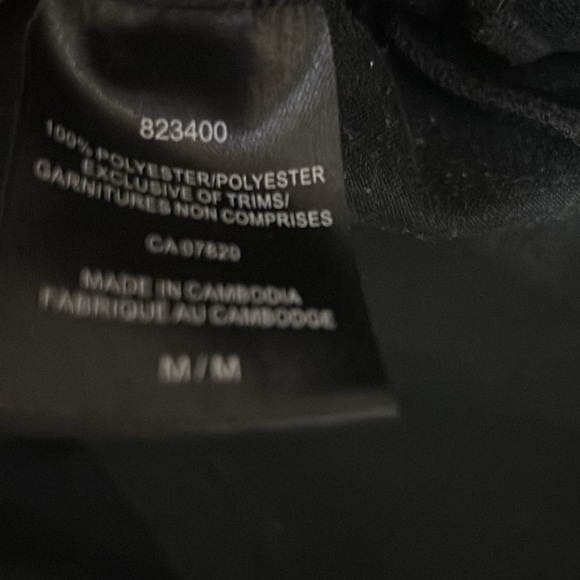 Fila Black Jacket ๐ค๐ค๐ค๐ค๐ค๐ค๐ค๐ค - Picture 6 of 8